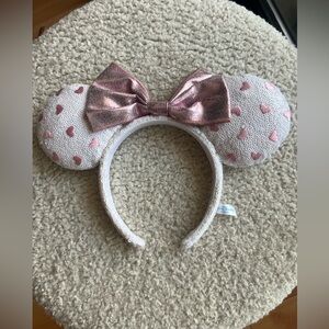 Disney Pink Heart Minnie Mouse Ears